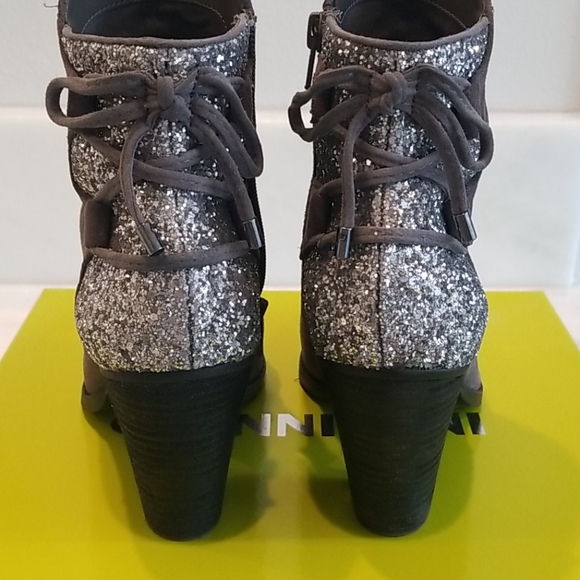 Gianni Bini Lulah Boots Size 8 - Picture 3 of 12